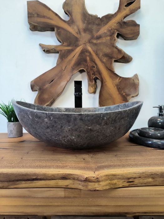 photo_2025-05-15_10-19-44