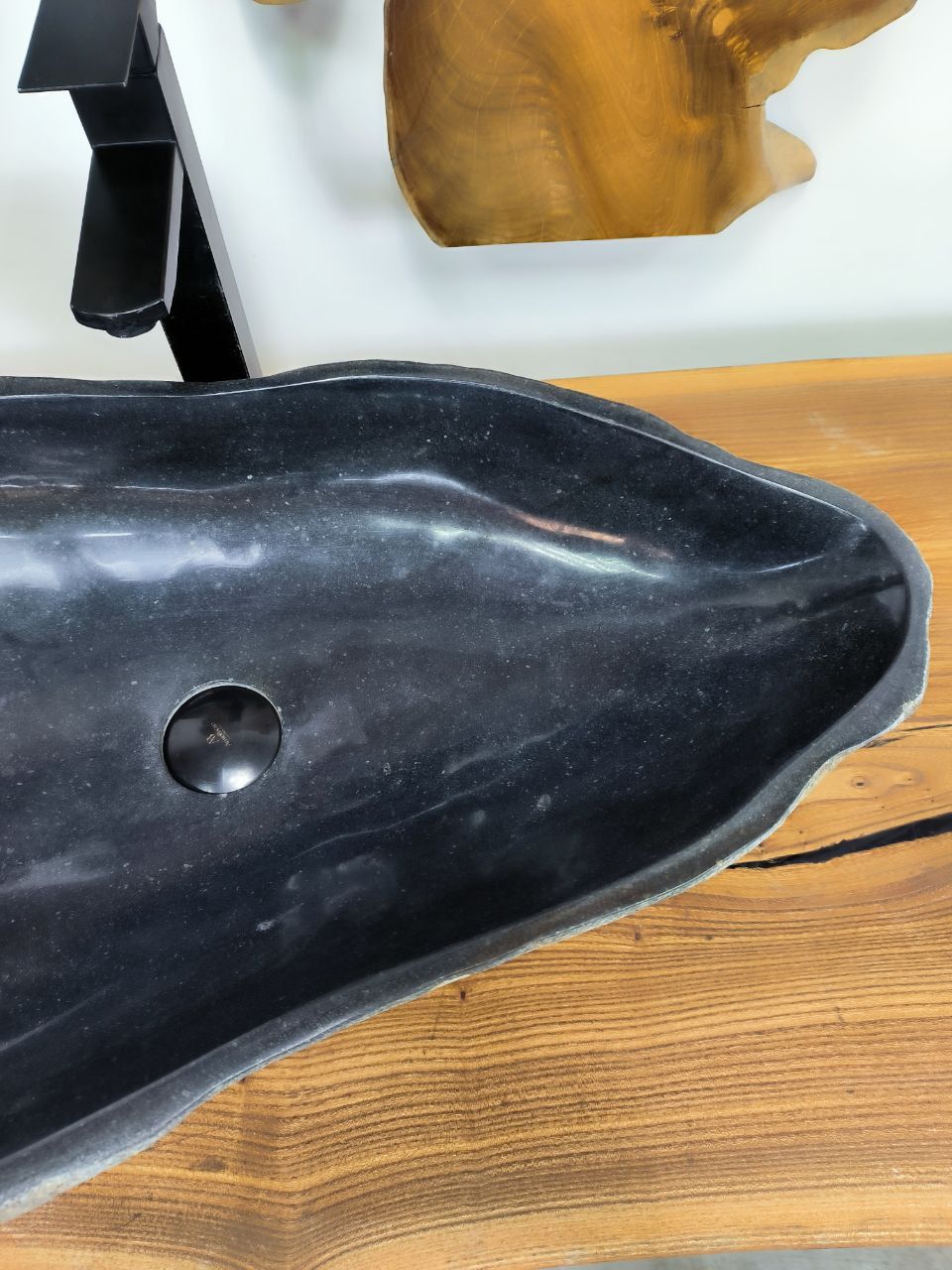 Раковина из речного камня RS-66549 68х40х15 из натурального камня