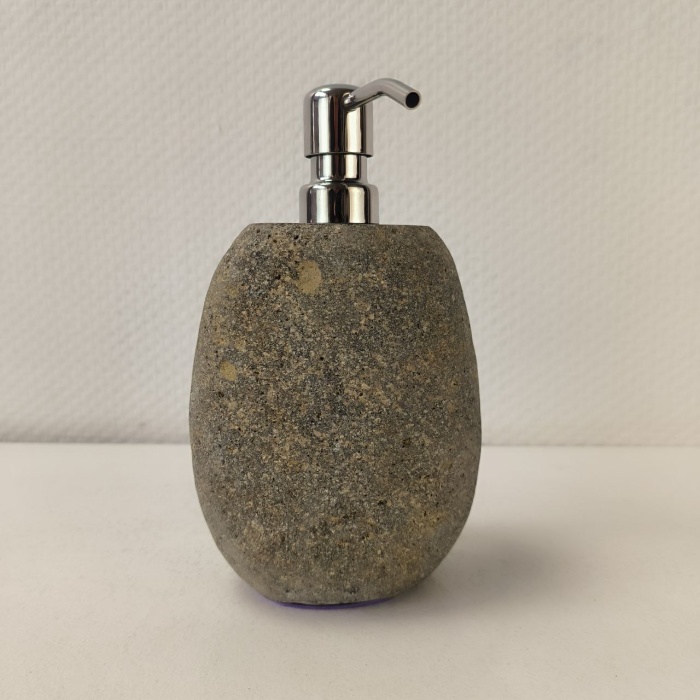 r8kzy5hyph689t2rh2z3xs860rnji2d6