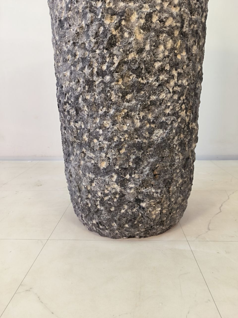 Раковина напольная из мрамора Pedestal Grey Marmo MN-65952 45х45х90 из натурального камня