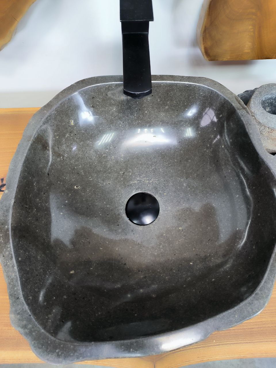 7fb79526-17cc-4686-a09d-bb8a11423b52