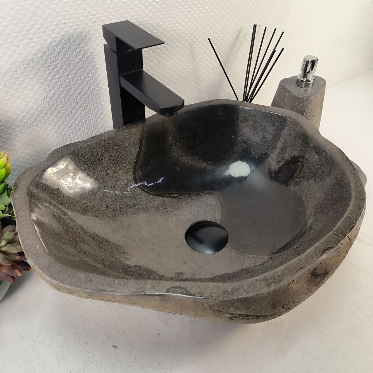 zji3h6iqemi44zwye5ukif2n3ed99isy