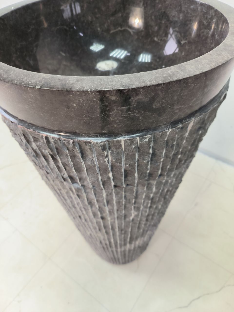 Раковина напольная из мрамора Pedestal Grey Marmo MN-65930 45х45х90 из натурального камня