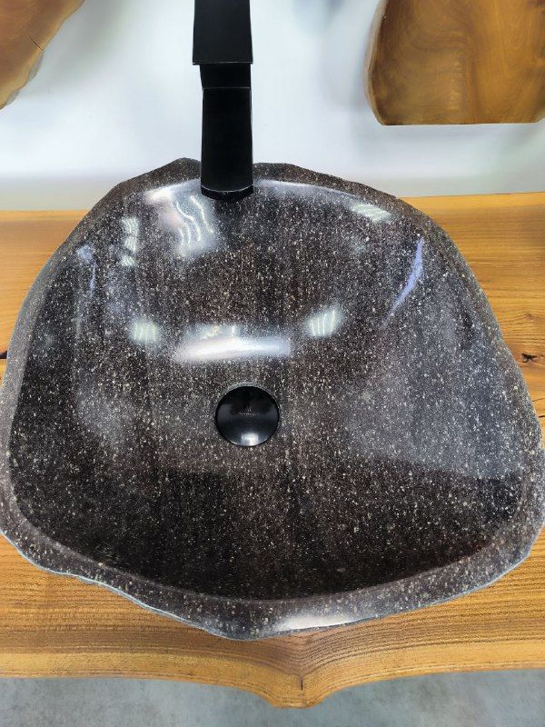 Раковина из речного камня RS-66481 42х42х15 из натурального камня
