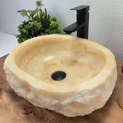 Раковины из оникса