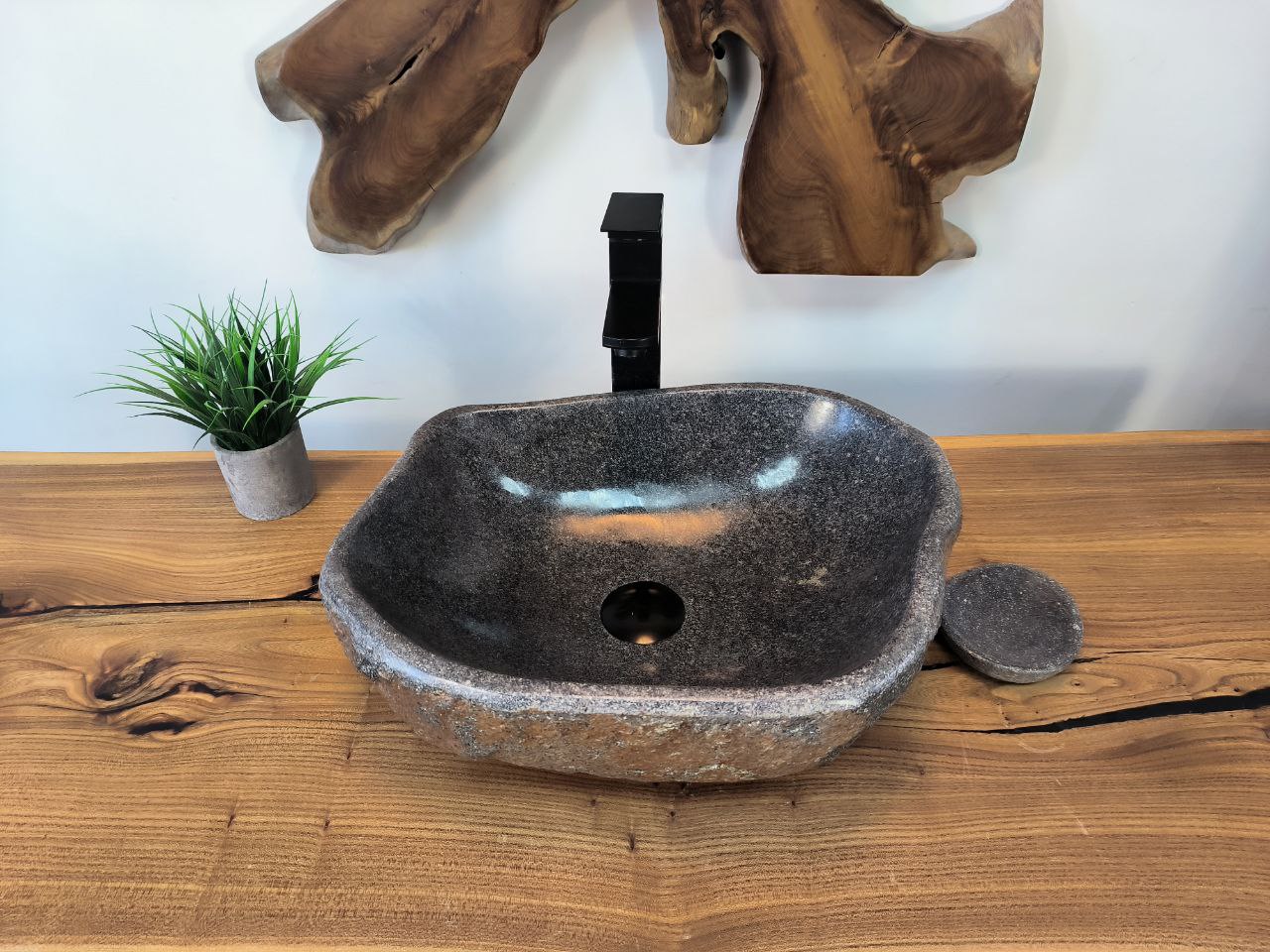 photo_2025-05-16_10-00-57