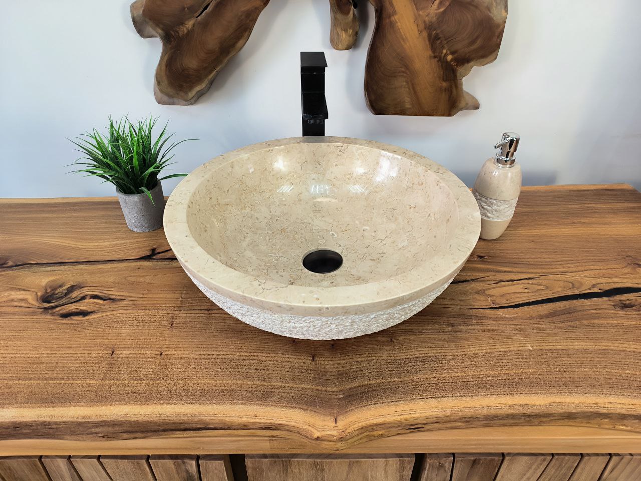 photo_2025-05-15_12-12-54