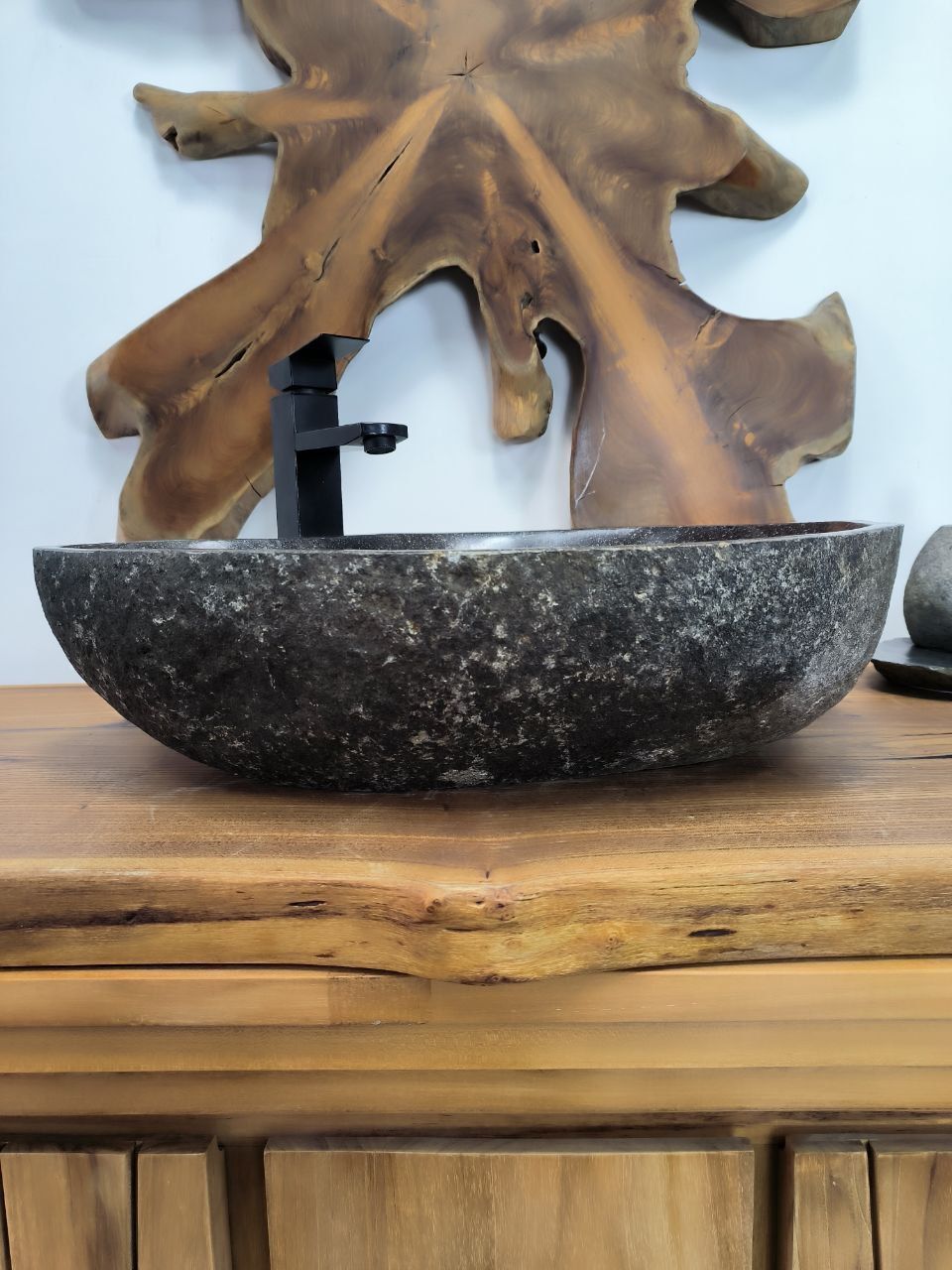 Раковина из речного камня RS-66428 56х40х15 из натурального камня