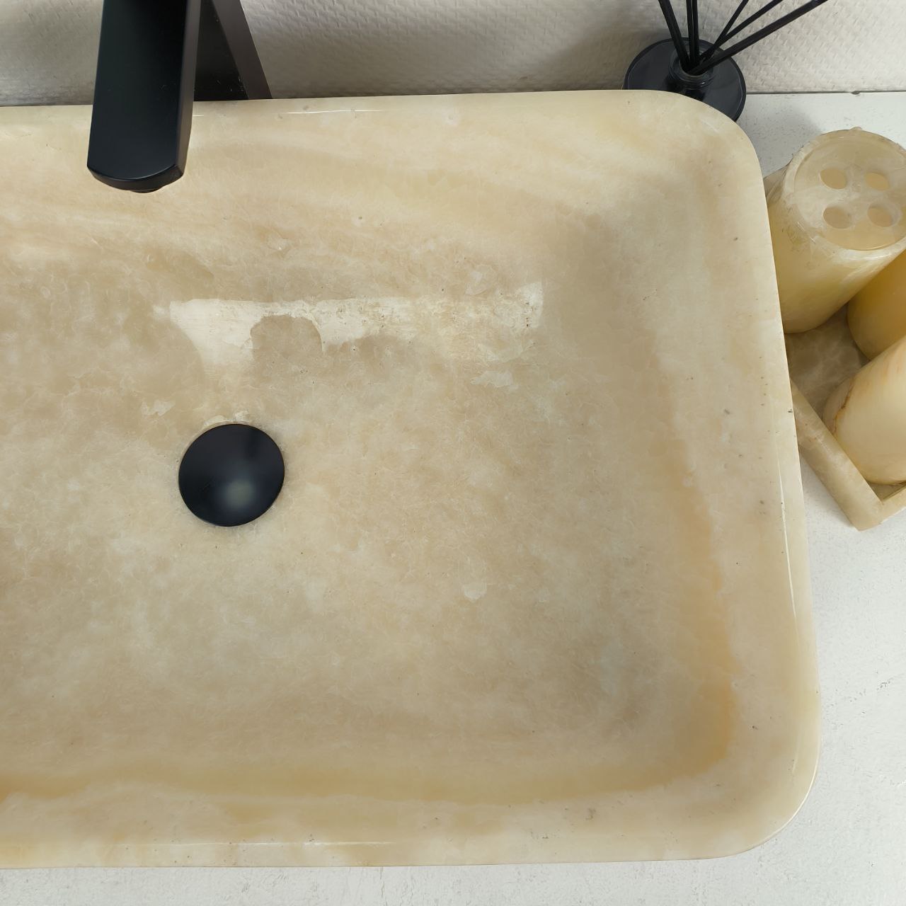 cwhesm7querwf7c1r26tuvmob8uucakc