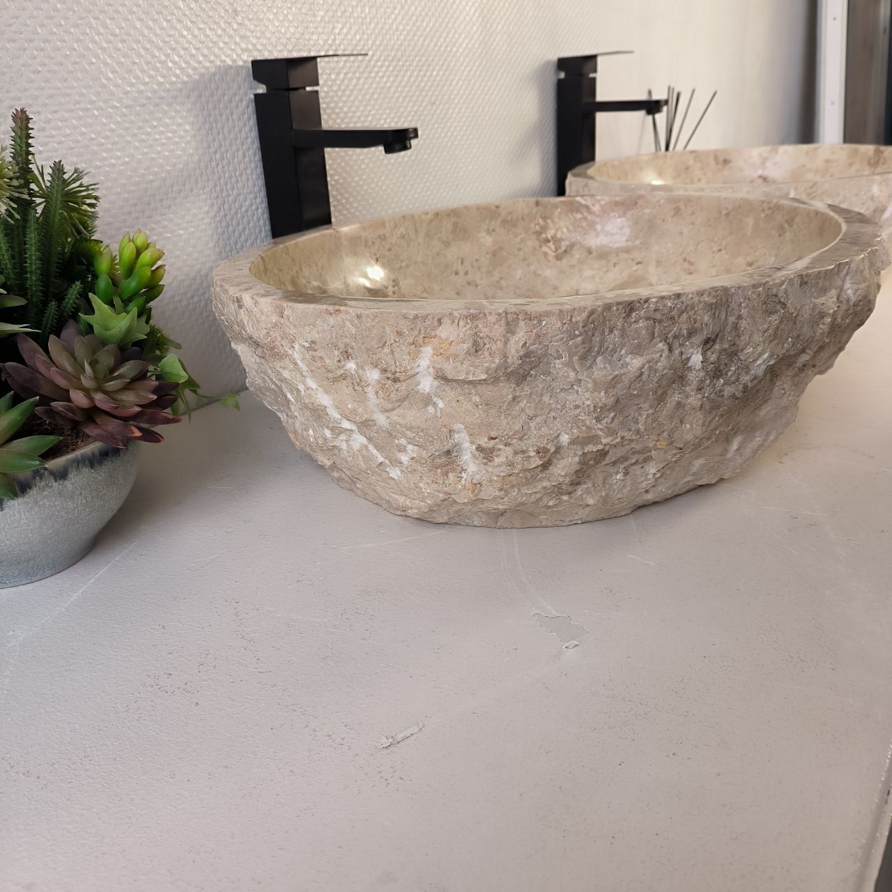 Раковина из мрамора ПАРА! Erozy Cream EM-62657 56*46*15 из натурального камня