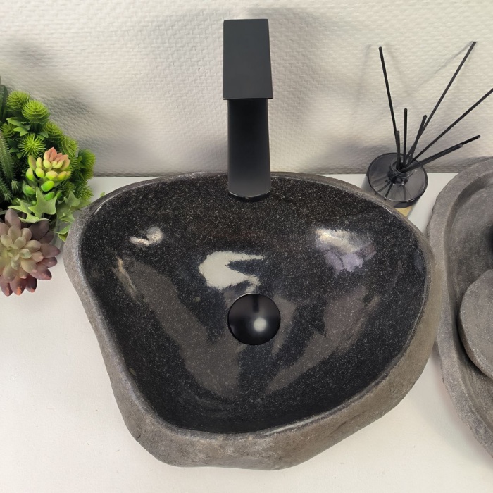 25wuclrgvnat8qmhg31ilmubcs4zlof9