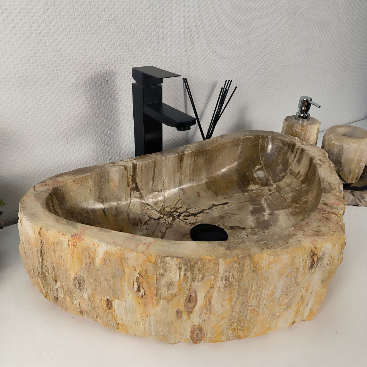 96j6aalt881fggh72bn8v402j9c9ojnr