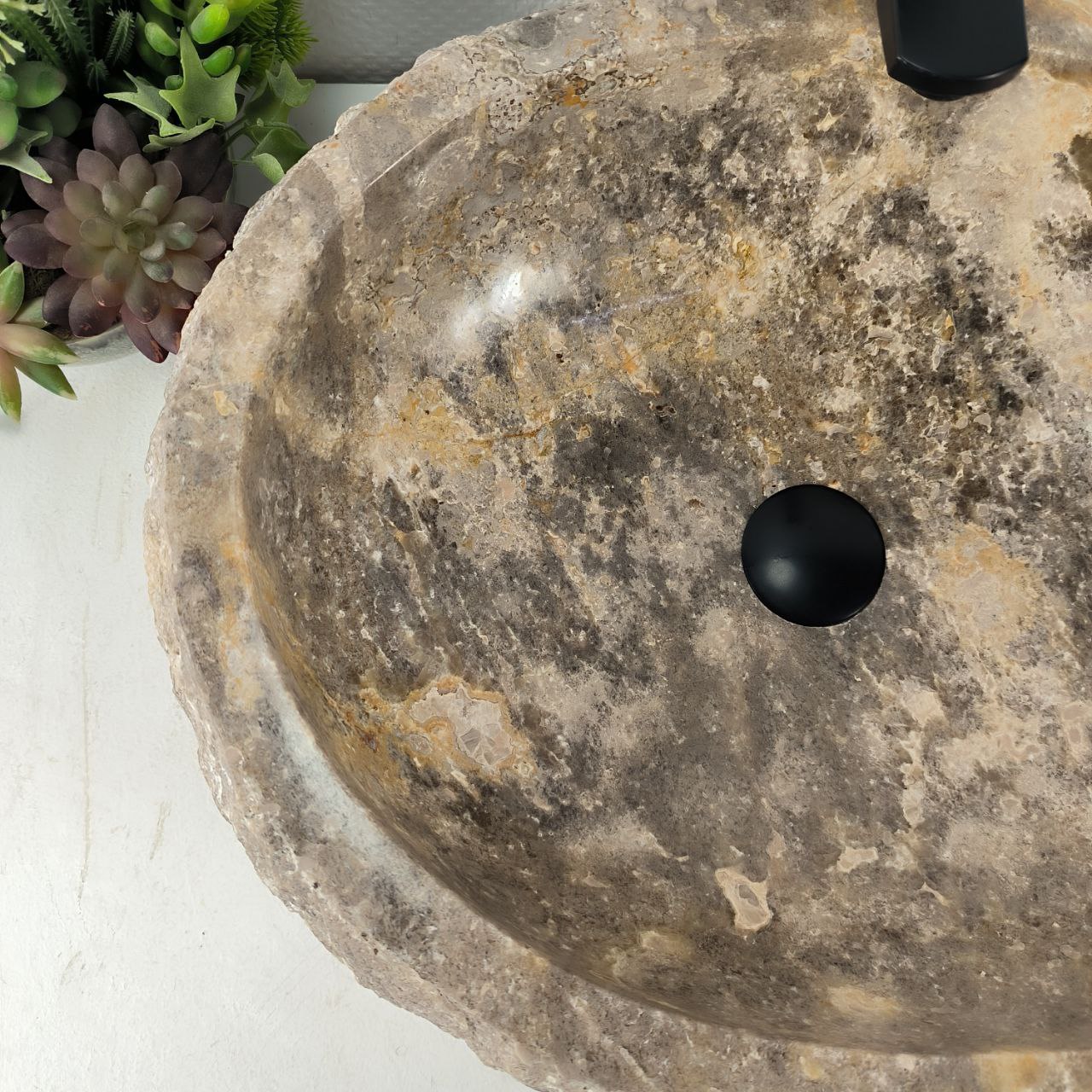 mb1wt0bl0c0jie1iz5po7dtpnu656ywx