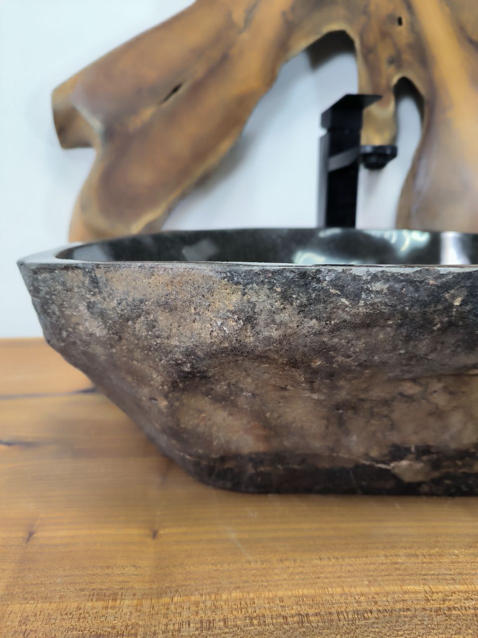 Раковина из речного камня RS-66385 54х41х15 из натурального камня