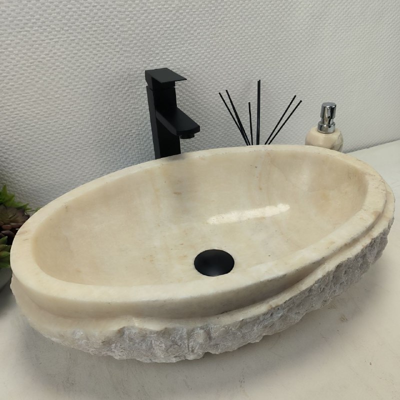 cldbf2cp18qyb8u5w7of73j5bz1bmyls