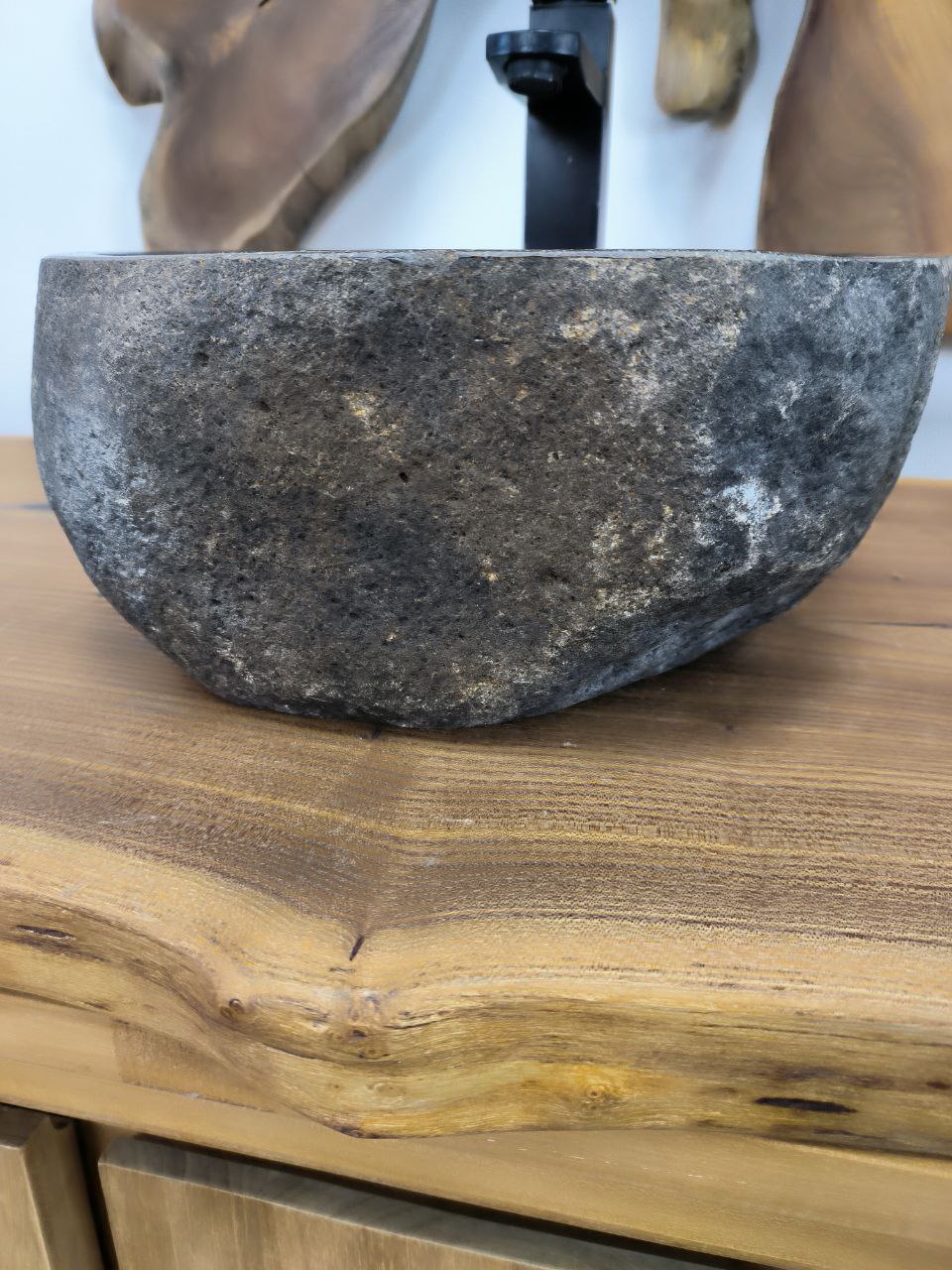 9c0151f1-a6cb-425a-ac24-c5665b7ffaa9