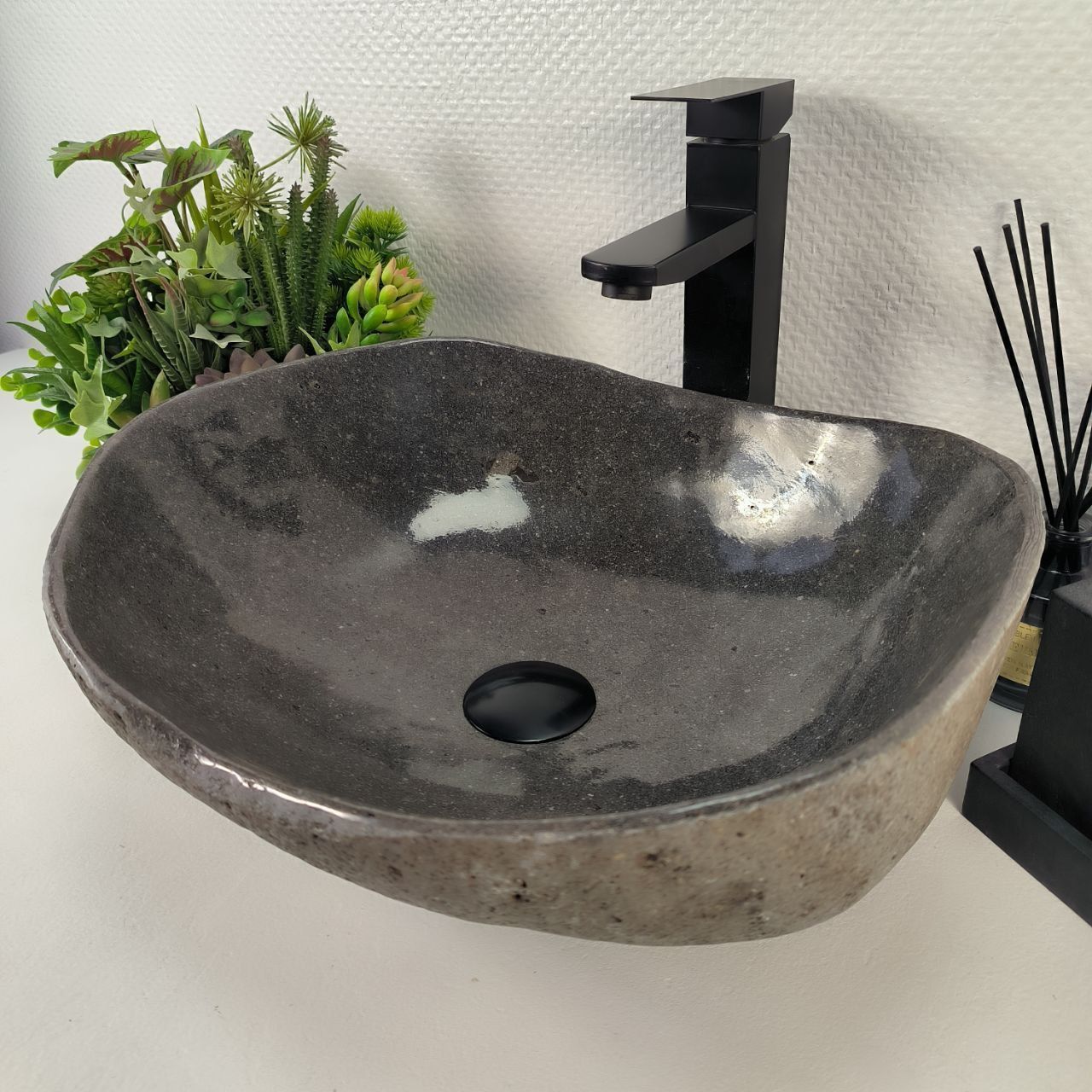 Раковина из речного камня RS-64894 44*37*15 из натурального камня