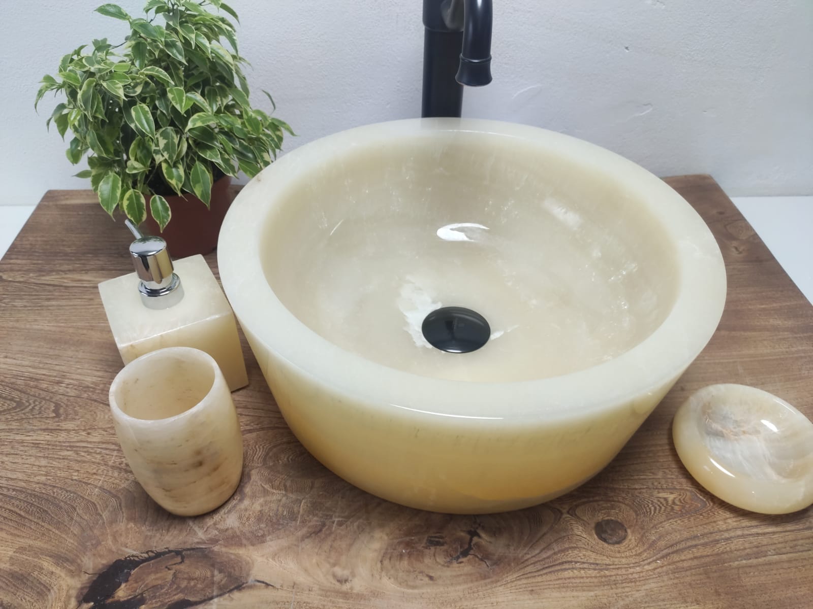 oaluhjinu5elwnhdgen28u6c96dkhn7y