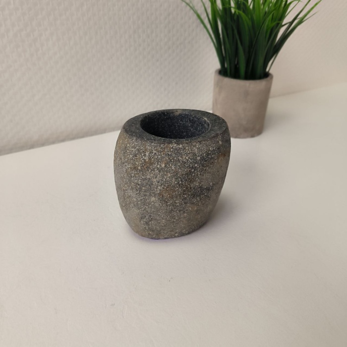 hu4o246m72n2hp2i7xq3lk8t9ml355u1