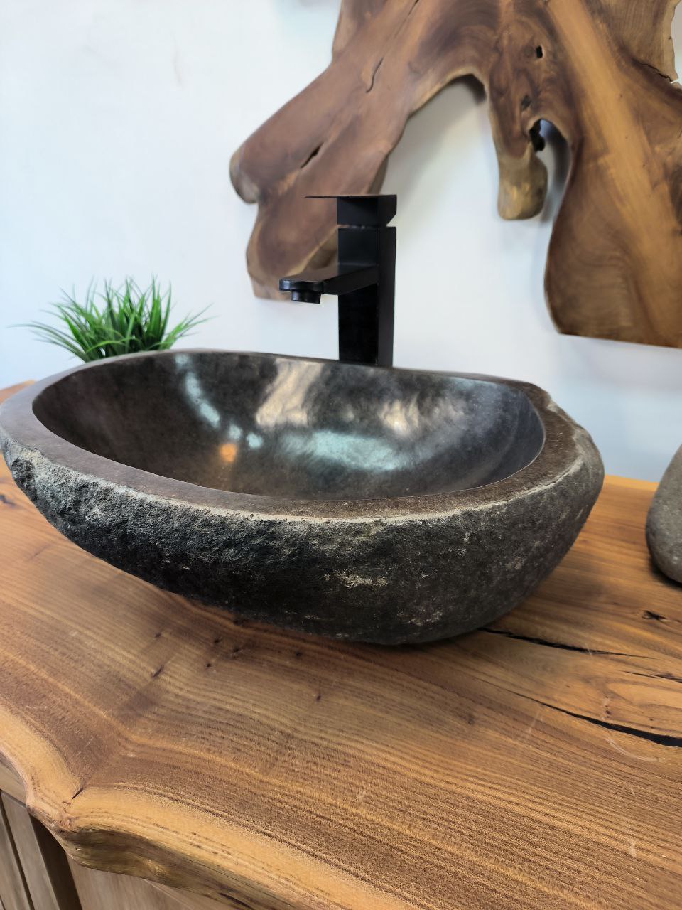 photo_2025-05-16_10-44-04