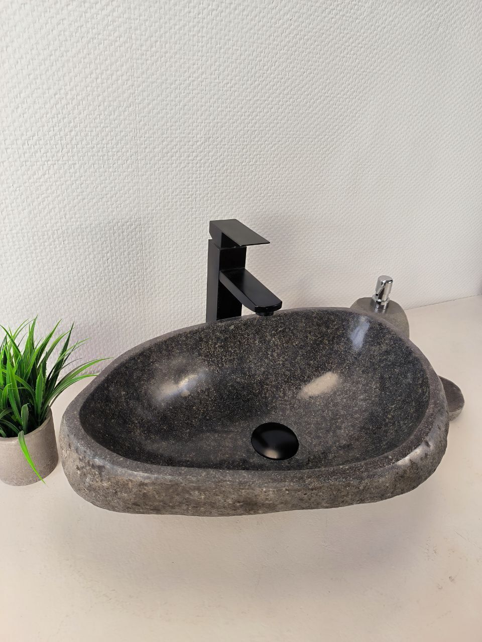 Раковина из речного камня RS-65993 50х33х15 из натурального камня