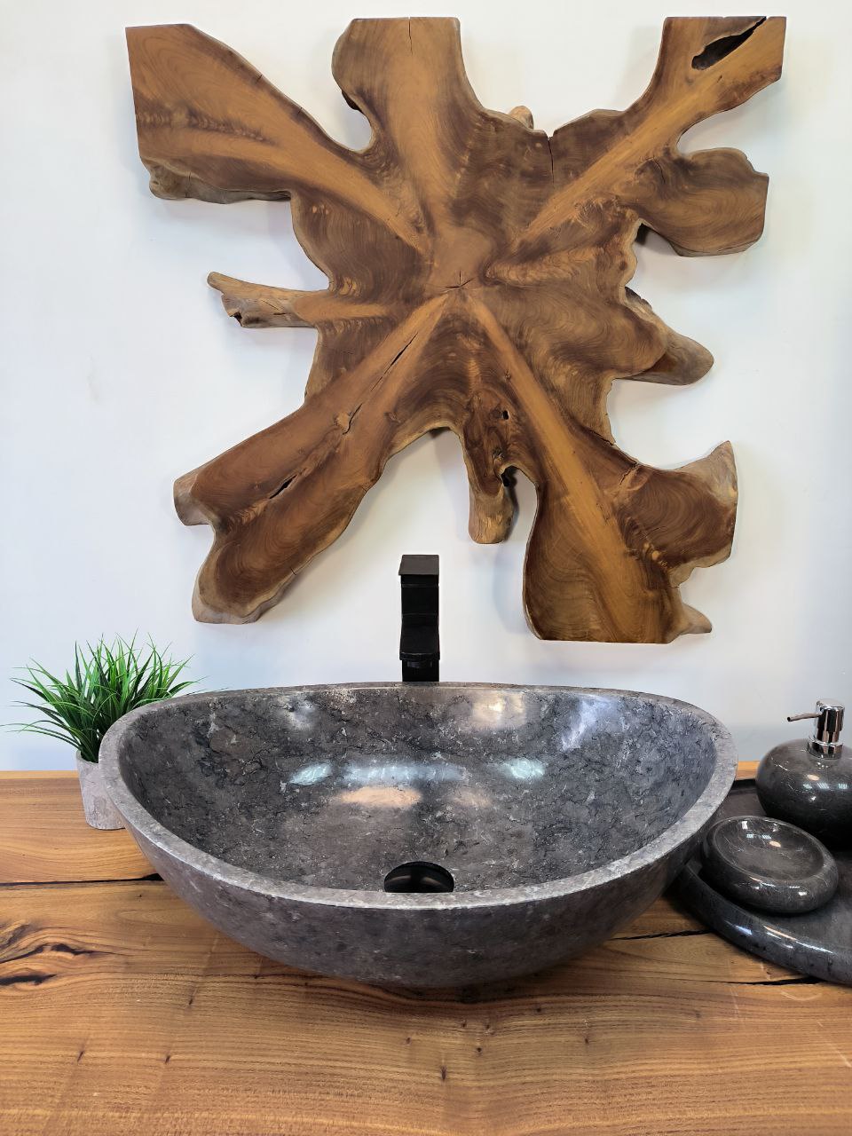 photo_2025-05-15_10-19-36