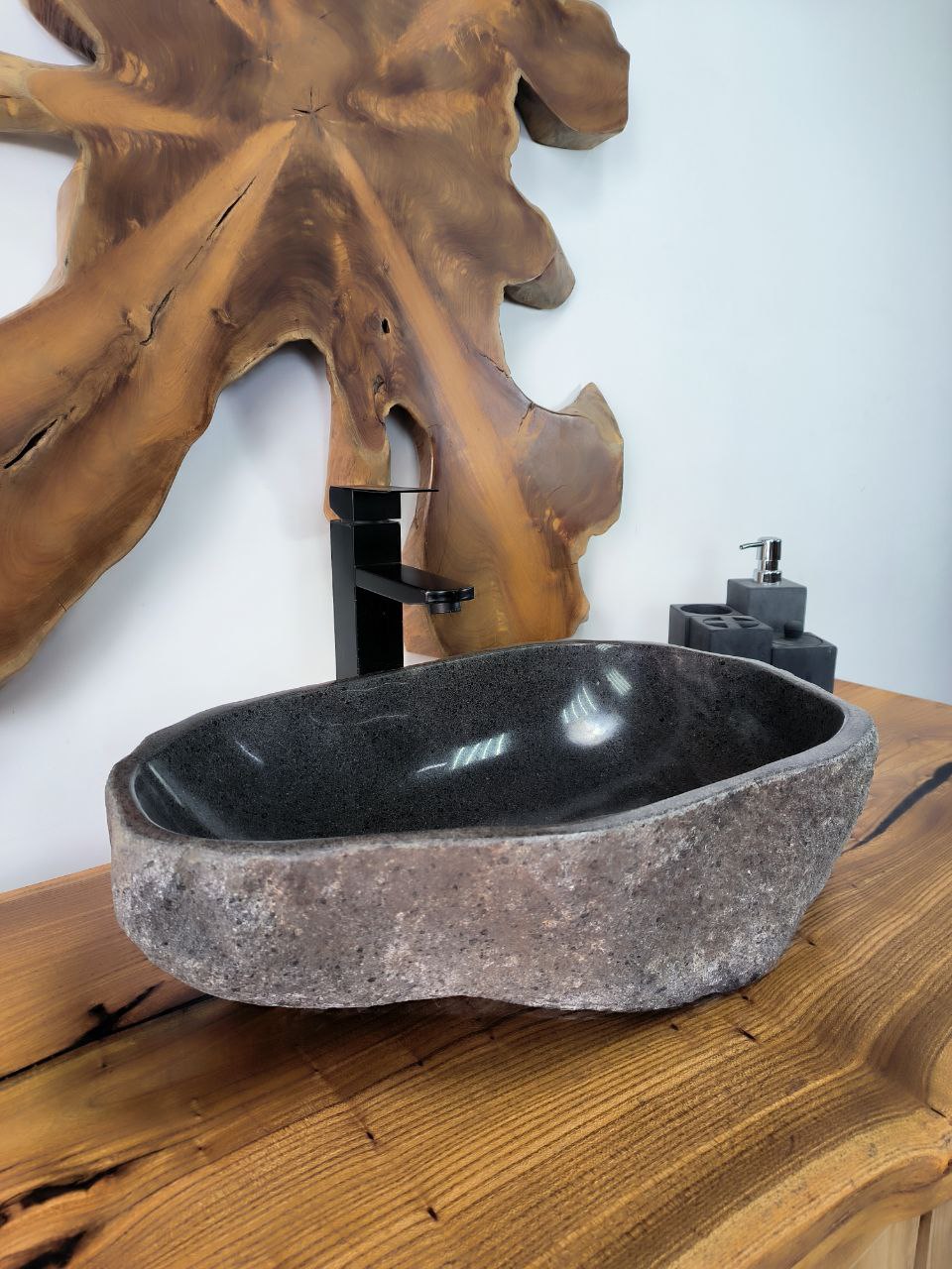 02eeb8b1-57d6-4386-a5c1-16a785ab71da