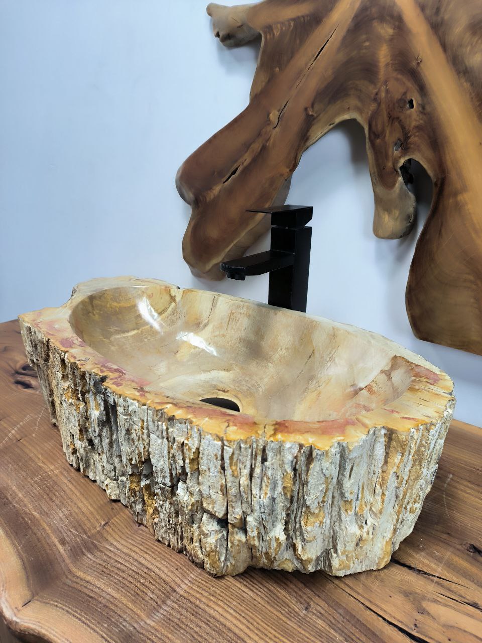 2b1c9f0e-49a2-4a04-832e-f270ce4b6a7b