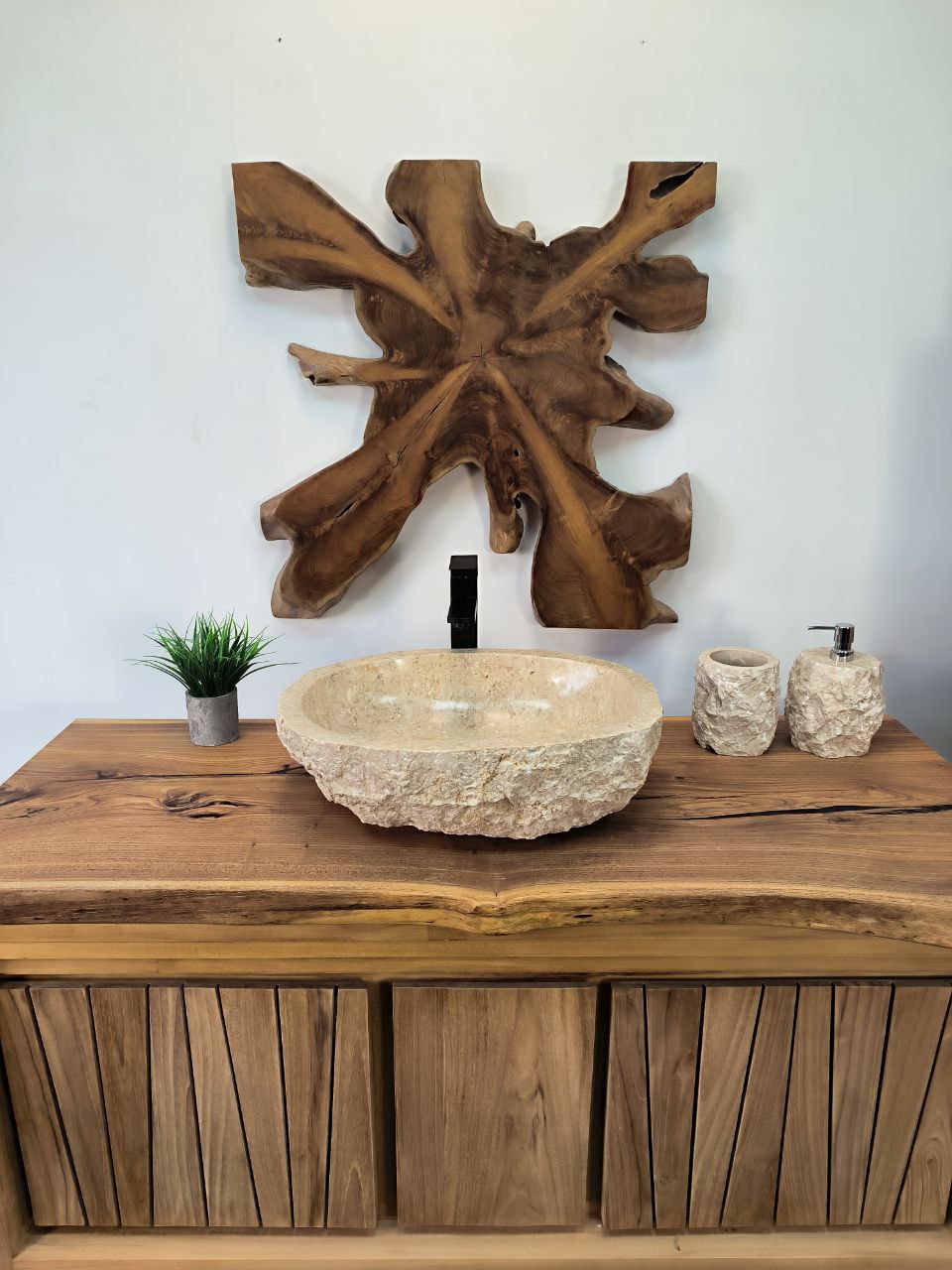 photo_2025-05-17_10-11-24