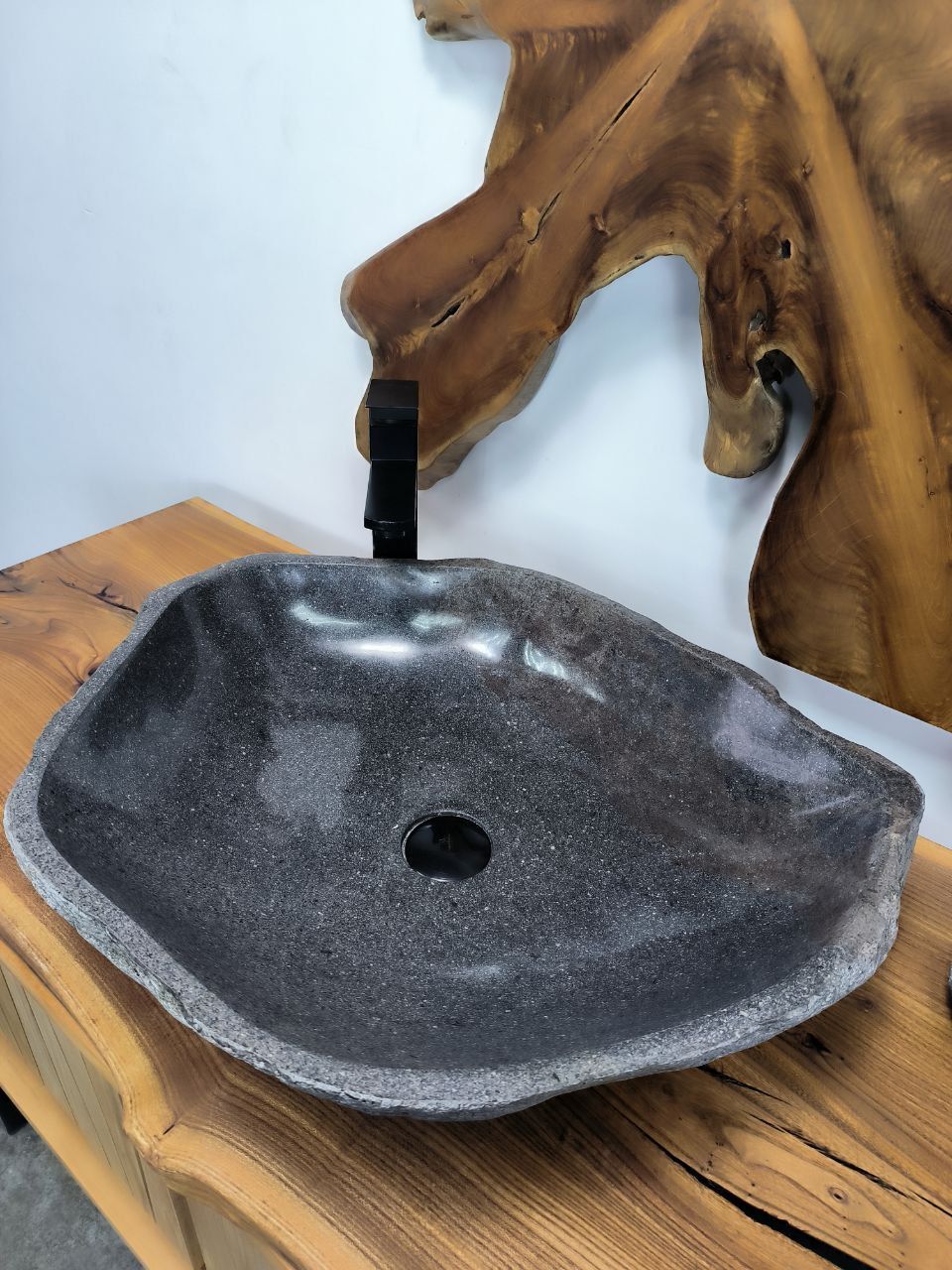 Раковина из речного камня RS-66415 60х49х15 из натурального камня