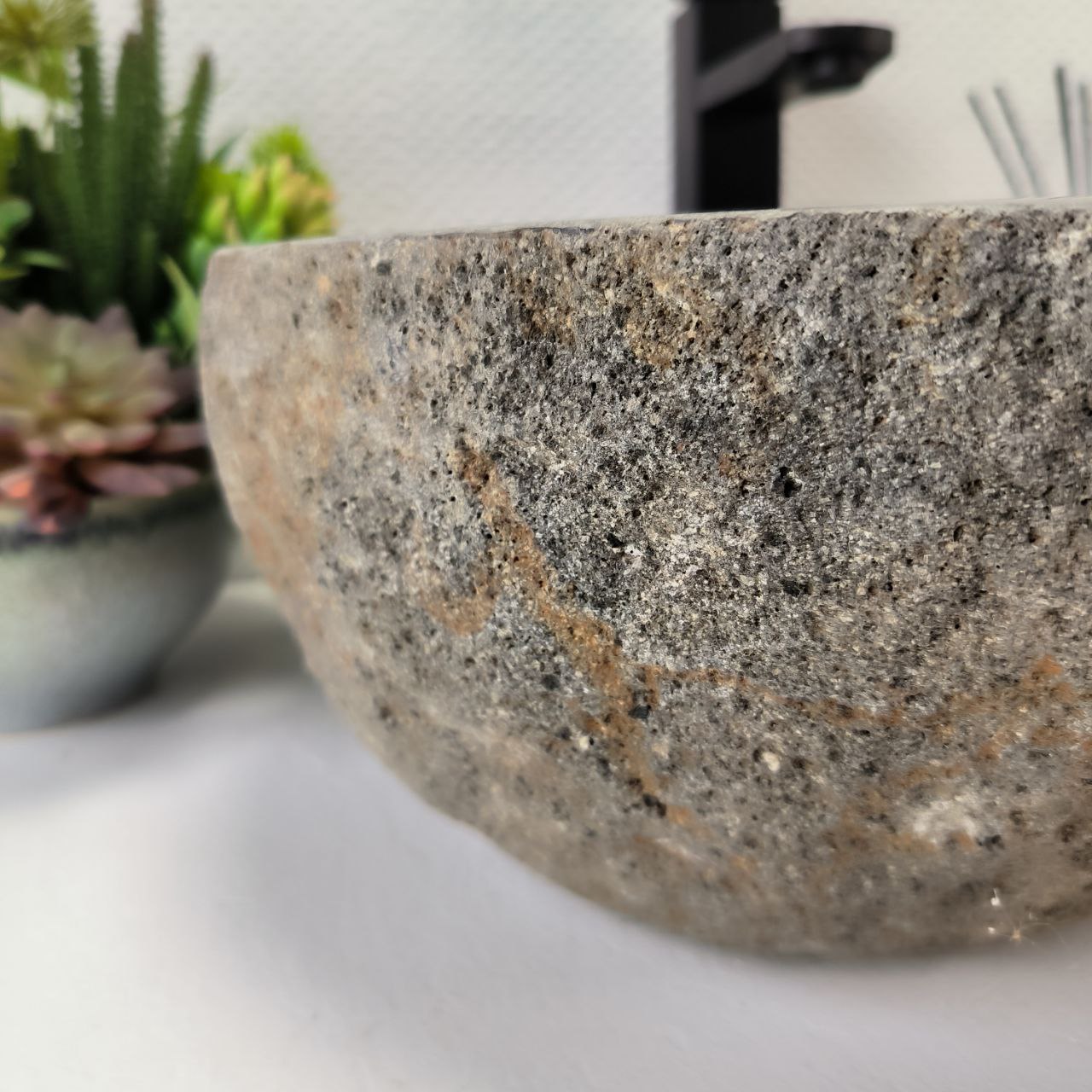 daz74gsw2kfclbybnkpmz0mbnbm3fdbn