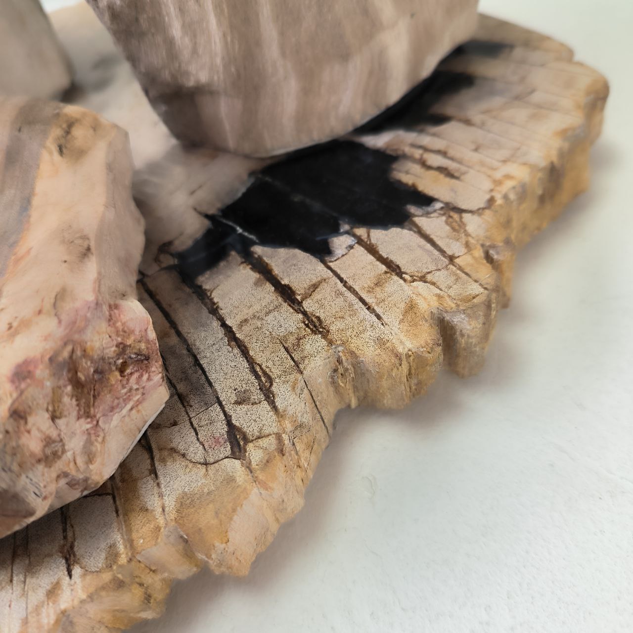 10h42brqi9e668vmb4mry55nft93nl8g