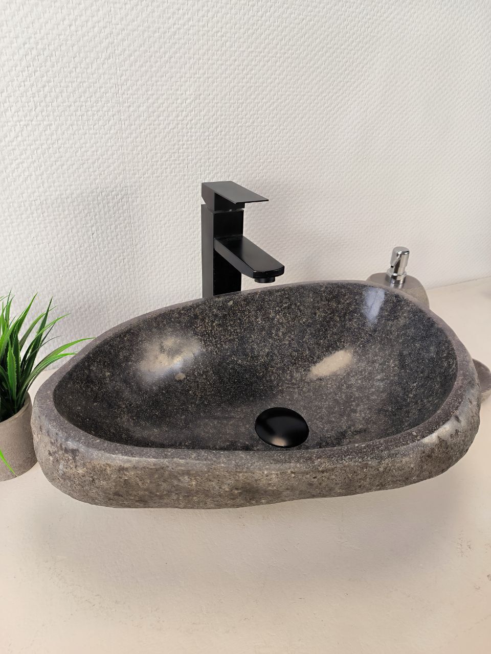 Раковина из речного камня RS-65993 50х33х15 из натурального камня