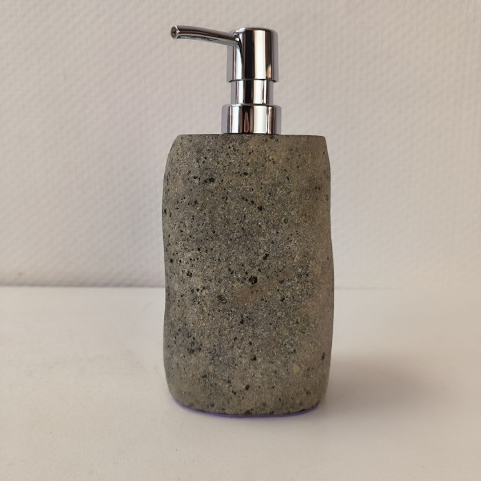 xw2i60towsm7pp8wg6ic15rzxu1l2c5a