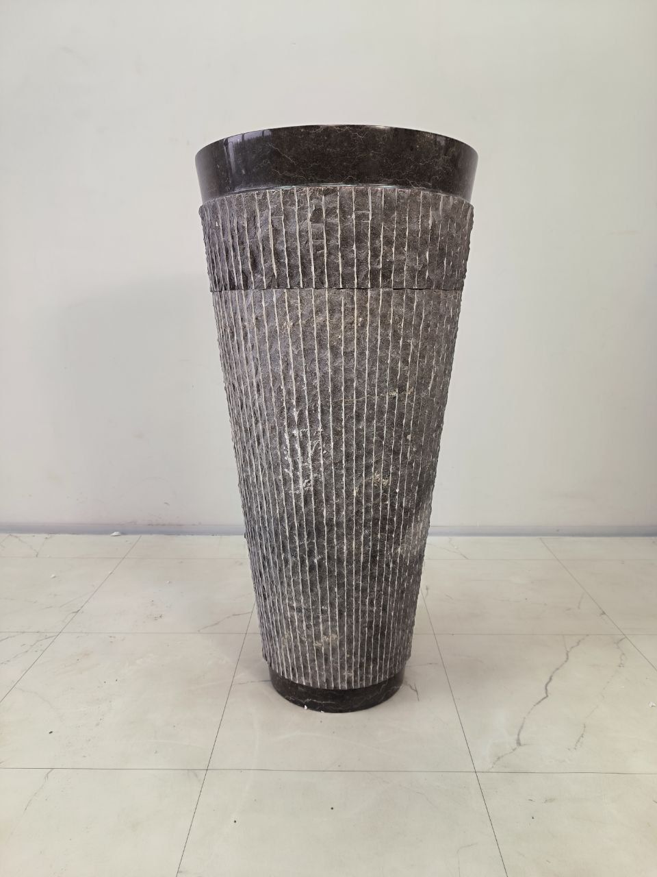 Раковина напольная из мрамора Pedestal Grey Marmo MN-65930 45х45х90 из натурального камня