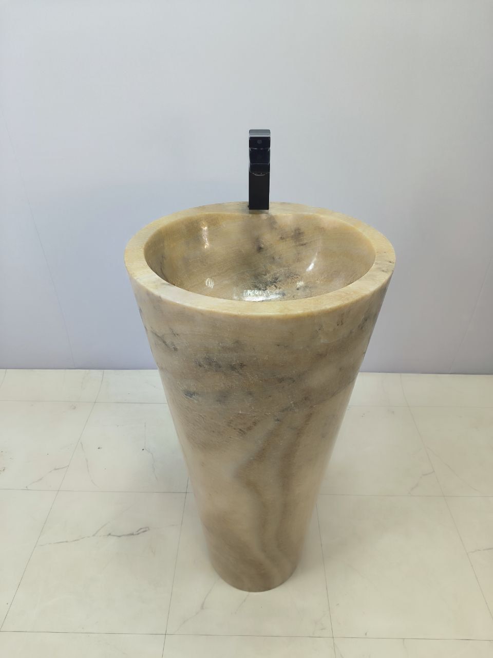 Раковина напольная из оникса Yellow ON-66252 45*45*90 из натурального камня