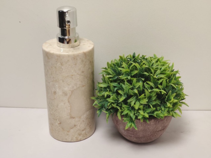 44c78a7c-7b63-c101-d47b-5a51fe6b2638