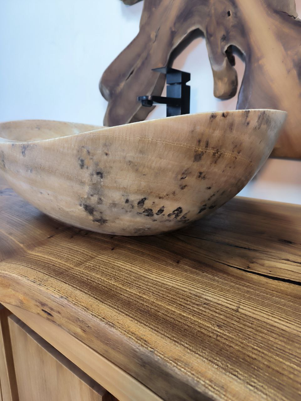 4aa8cdad-5f94-4710-a56c-7096f942e577