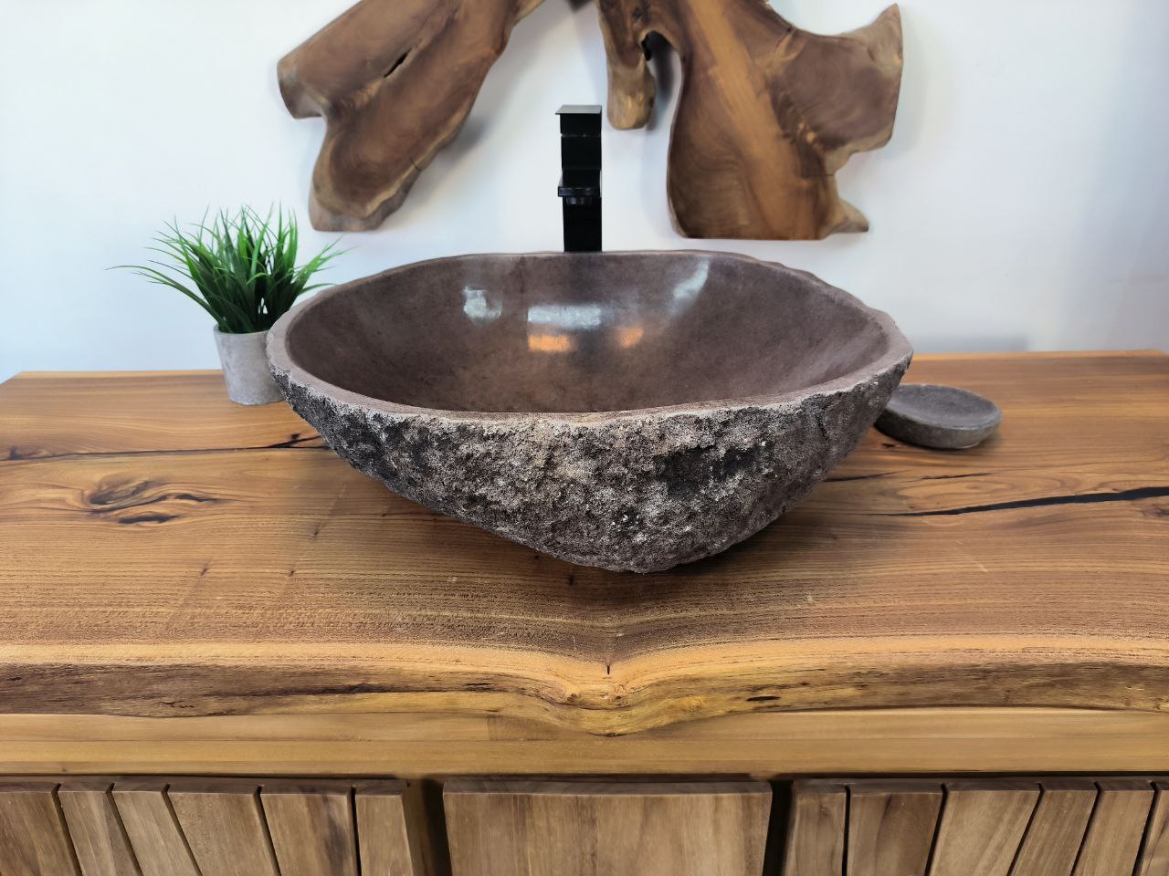 photo_2025-05-16_09-54-19