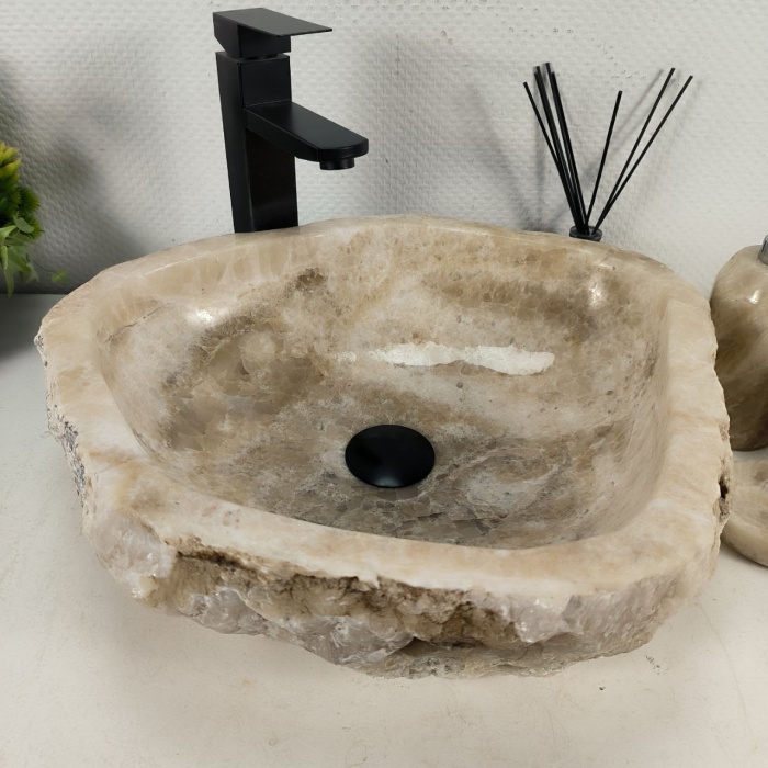 e3ankzvv41by48wczrzqgea6ixblbg0e