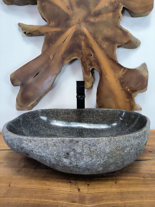 0f284744-9a6e-4c33-8eb2-60f0961bf960