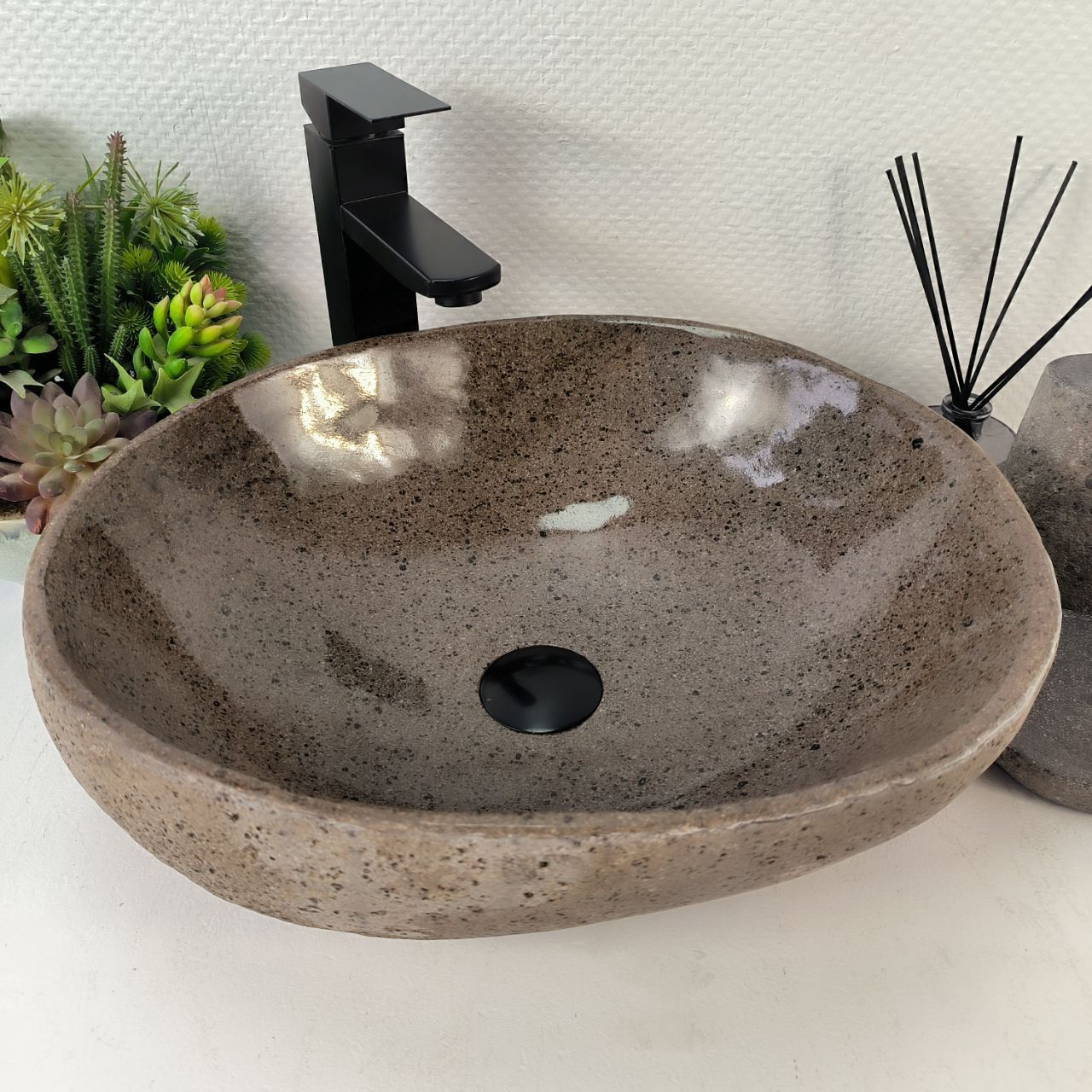 Раковина из речного камня RS-65209 45*39*15 из натурального камня