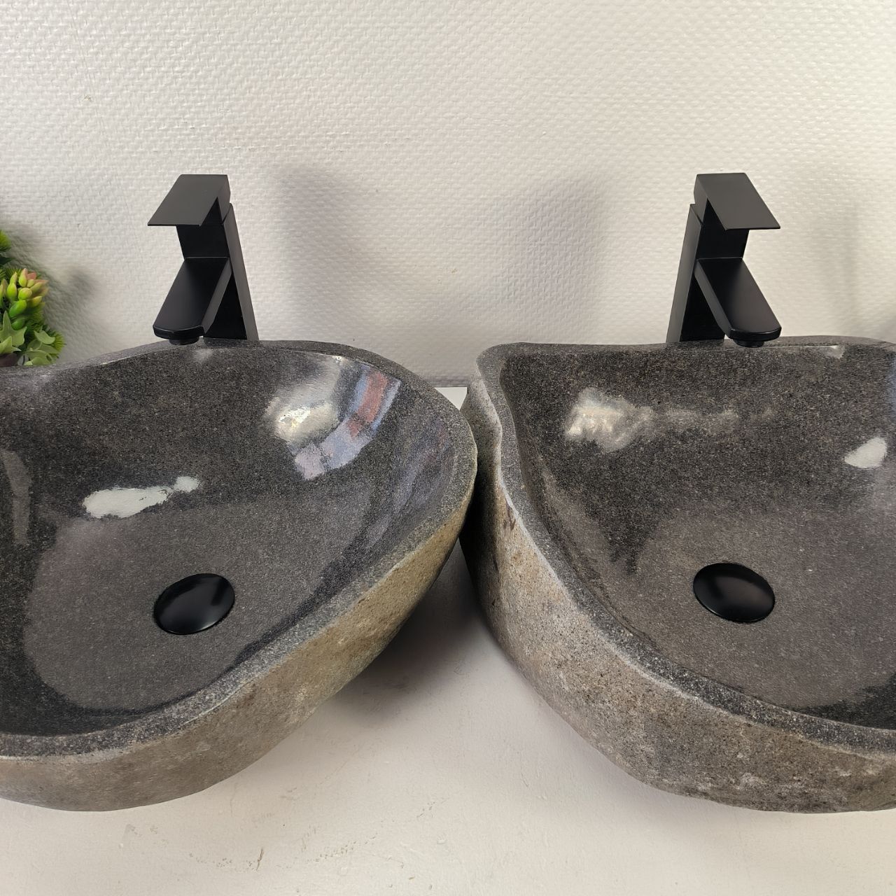 Раковина из речного камня ПАРА! RS-65495 47*43*15 0865