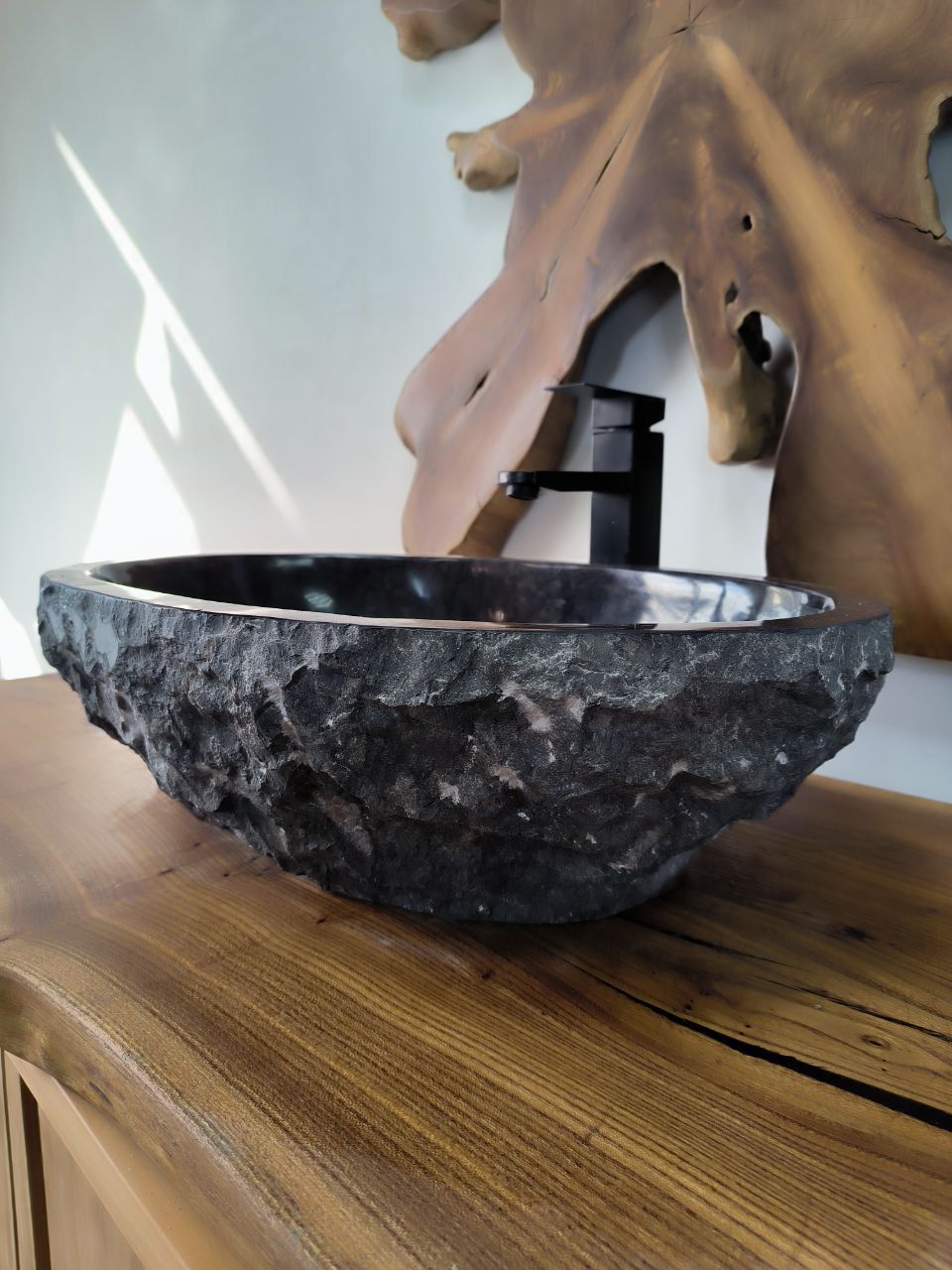 Раковина из мрамора Erozy Black EM-66594 62х41х16 из натурального камня
