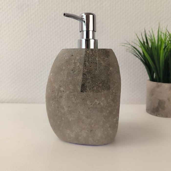 xd17urhegjpyvr0t83g00kcdz9u133o6