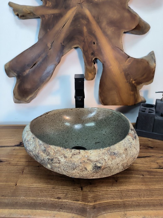 13ed88a3-58e9-4e87-a1dd-e59826b24022