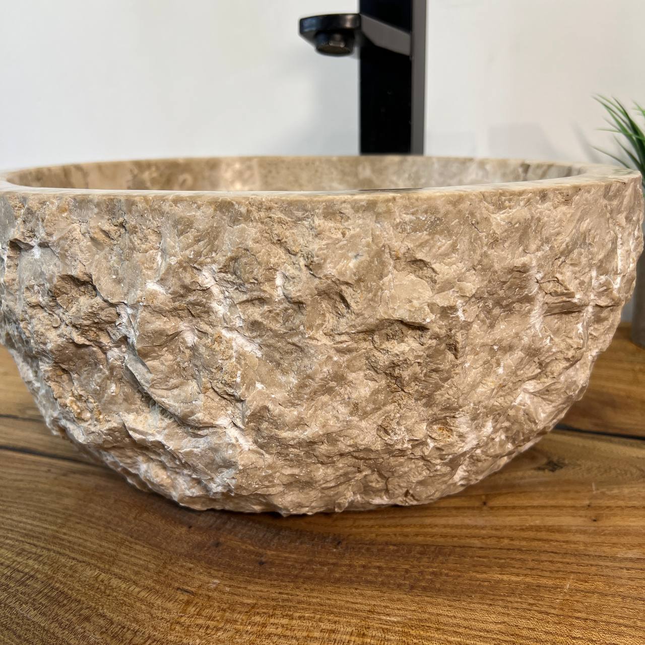 Раковина из мрамора Erozy Cream EM-66999 36*30*15 из натурального камня
