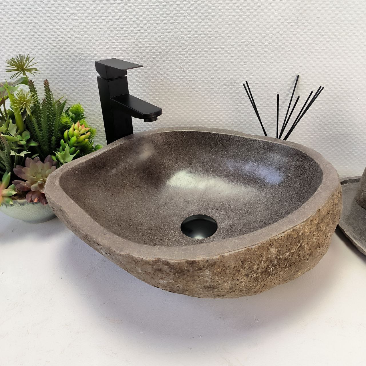 s07xn97yy2axa852wewxilvyqpi3il58