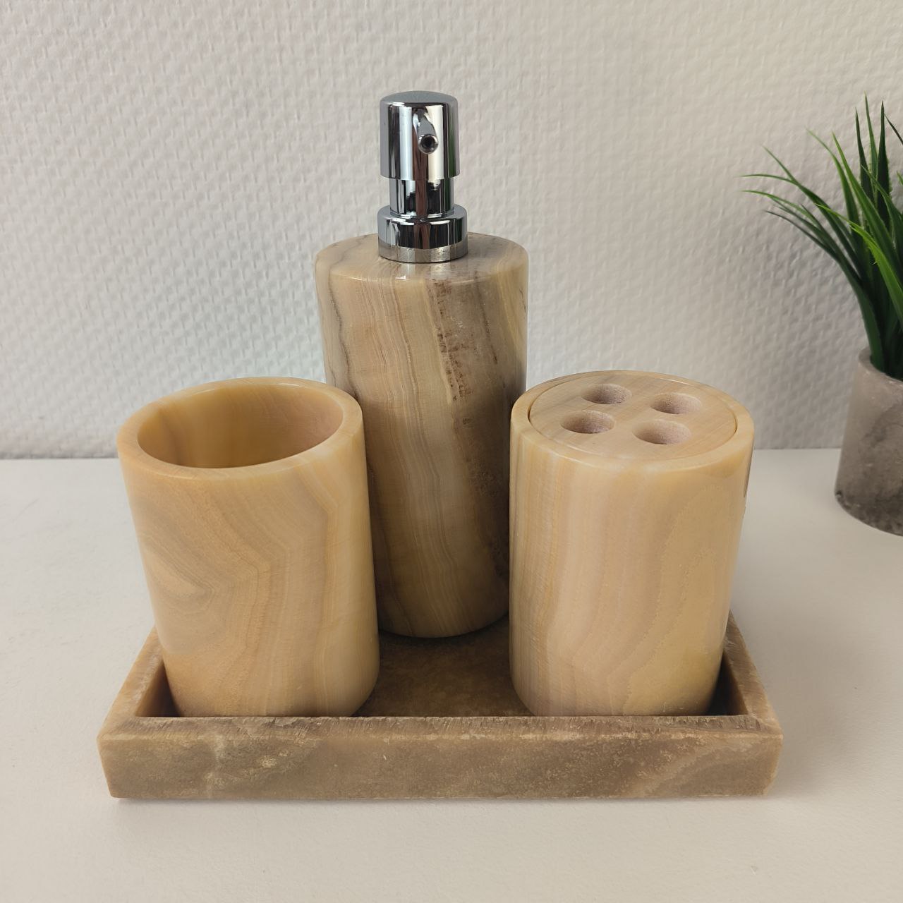 evhvtozgy46ys2qv1sa2ofwsto22rc51