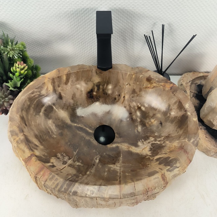 q9ep8s7imigtn7in09p47loa6am8y95d